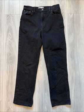 Abercrombie & Fitch Ultra High Rise 90s Straight Jean